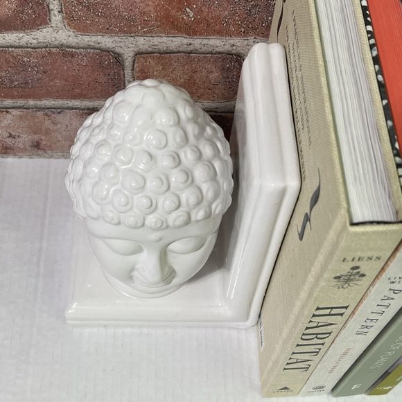 Buddha Bookends Set of 2 White Ceramic Oriental Zen Design Home Accent NWT - Picture 12 of 17